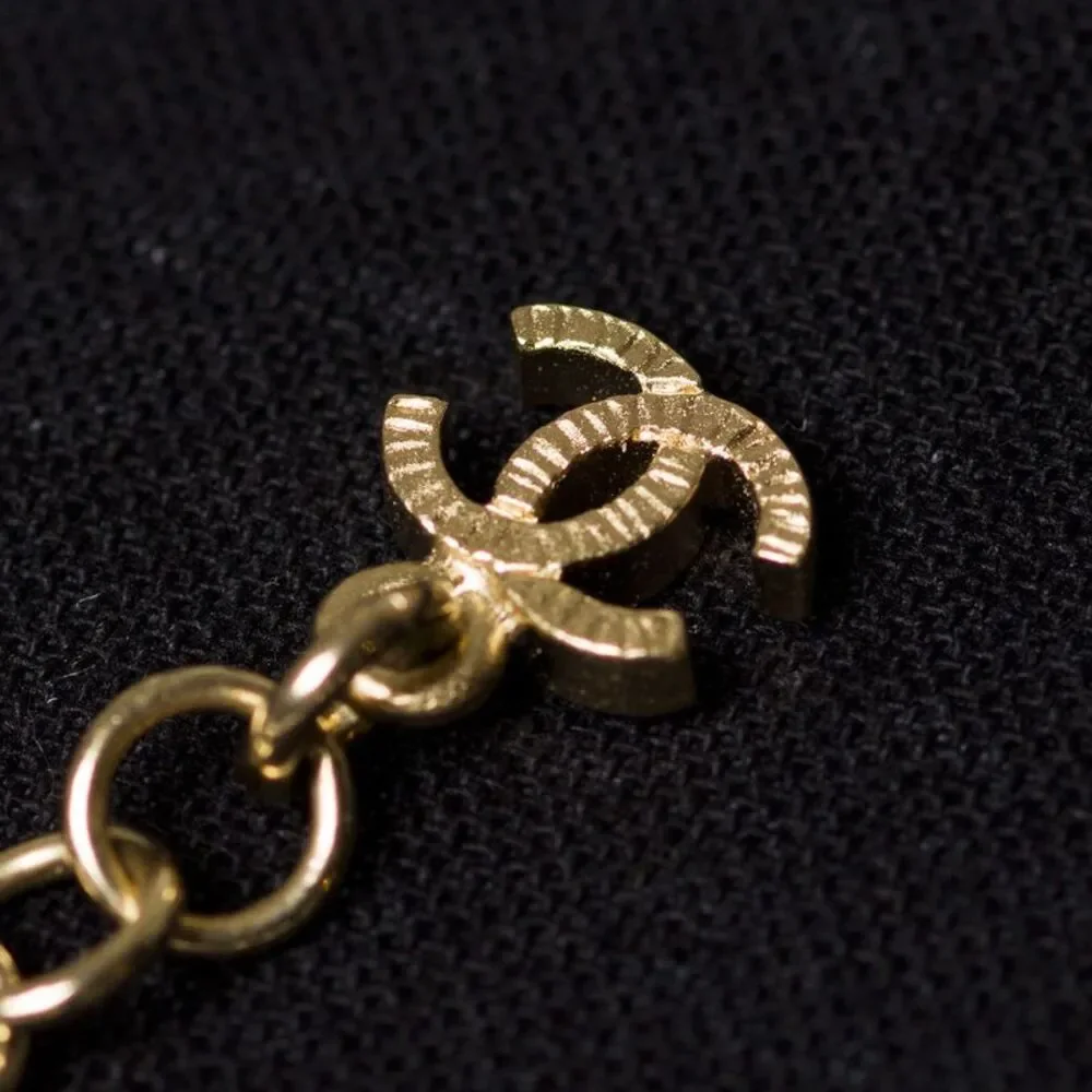 CHANEL Necklaces